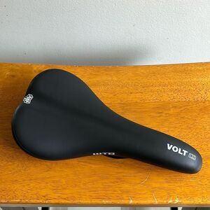 EXCELLENT CONDITION WTB VOLT BIKE SEAT